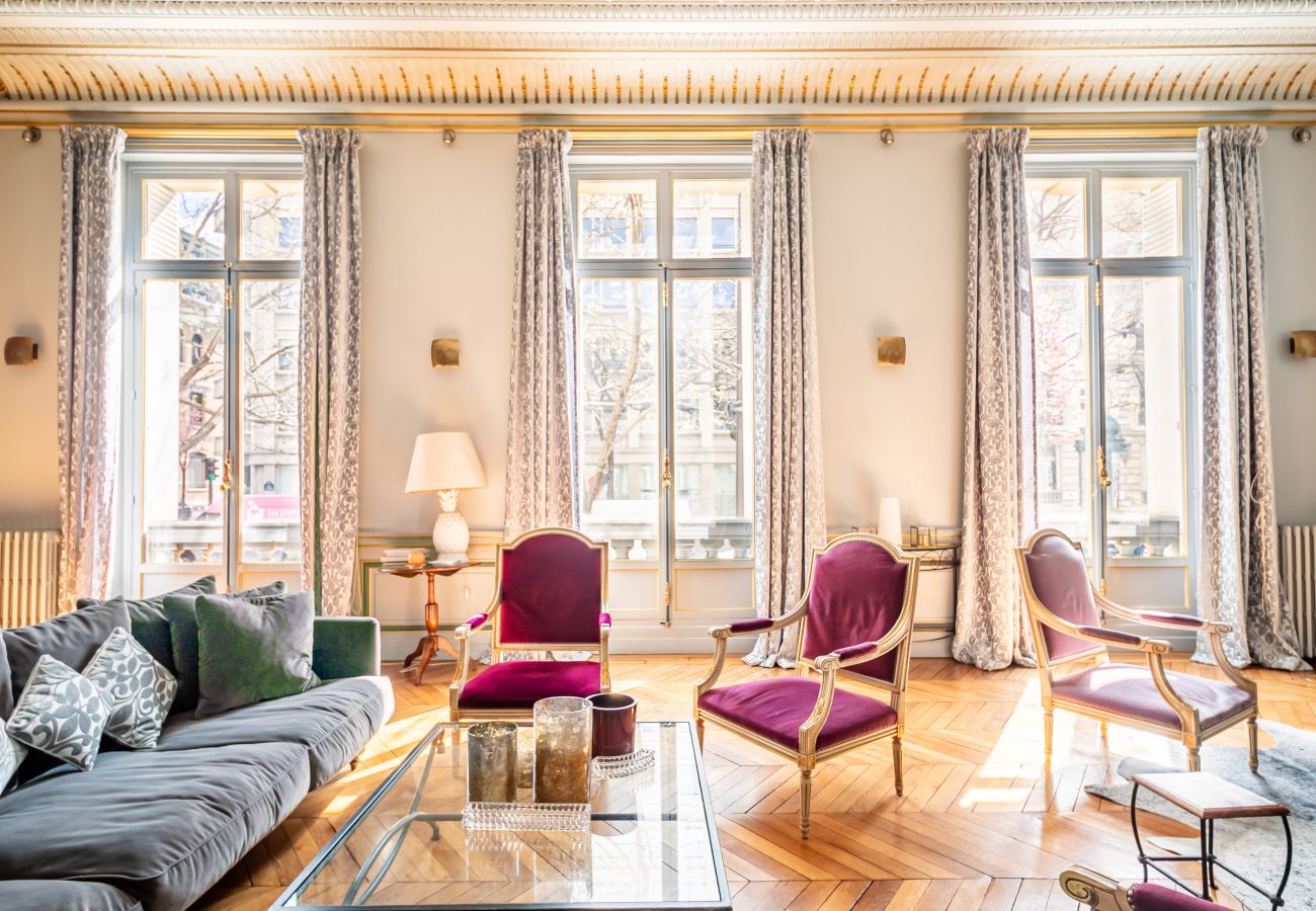 Apartamento em Paris - Wagram Luxury Palace