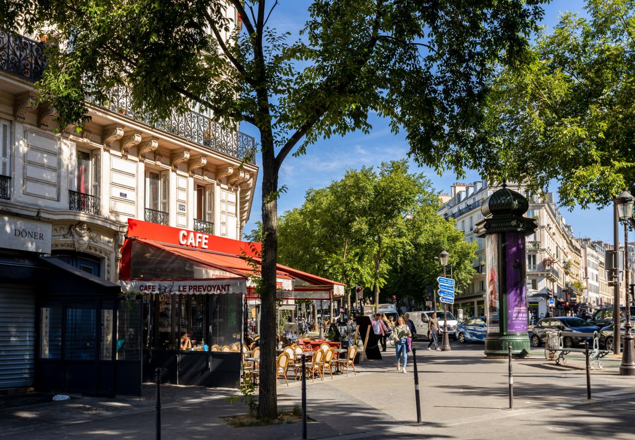 Apartamento em Paris - Canal Saint Martin Magenta