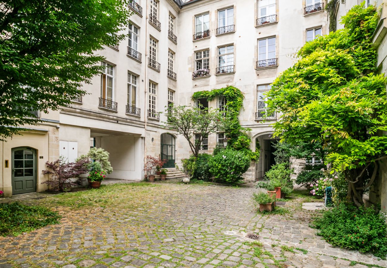 Apartamento em Paris - Marais Historique