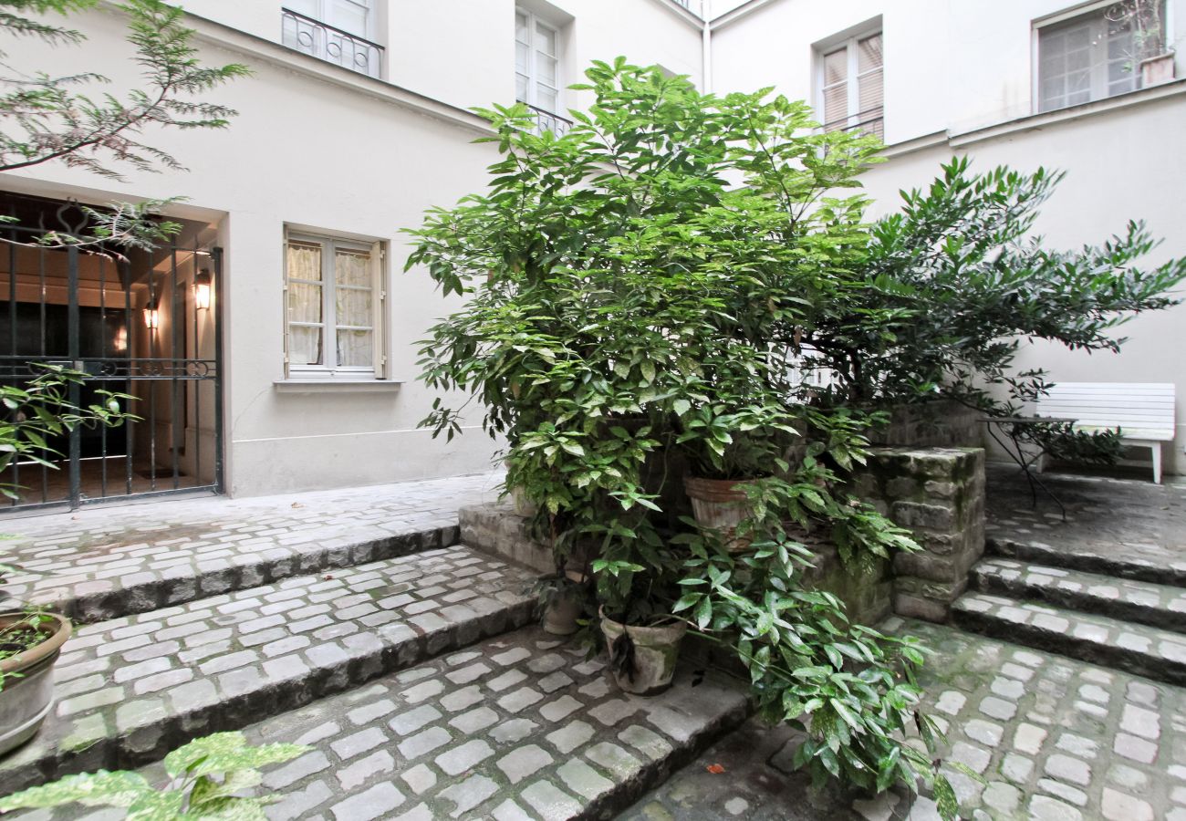 Apartment in Paris - Quartier Latin Loft Maubert