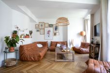 Apartment in Paris - Marais Republique Family