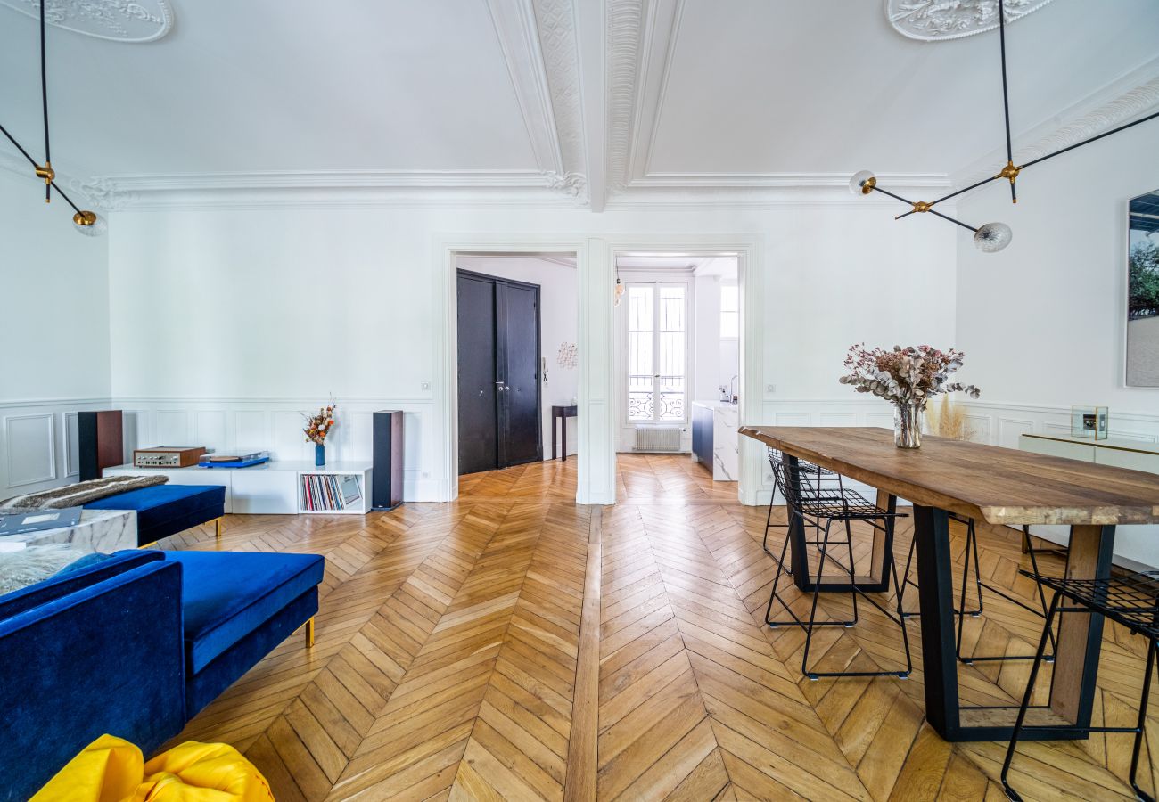 Apartment in Paris - Saint Quentin Home