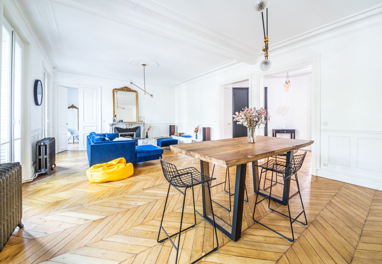 Apartment in Paris - Saint Quentin Home