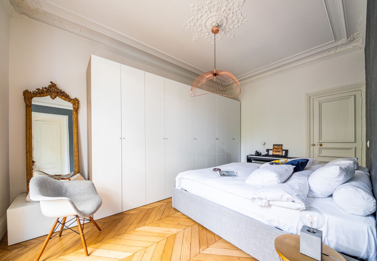 Apartment in Paris - Saint Quentin Home