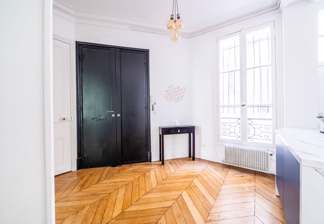 Apartment in Paris - Saint Quentin Home