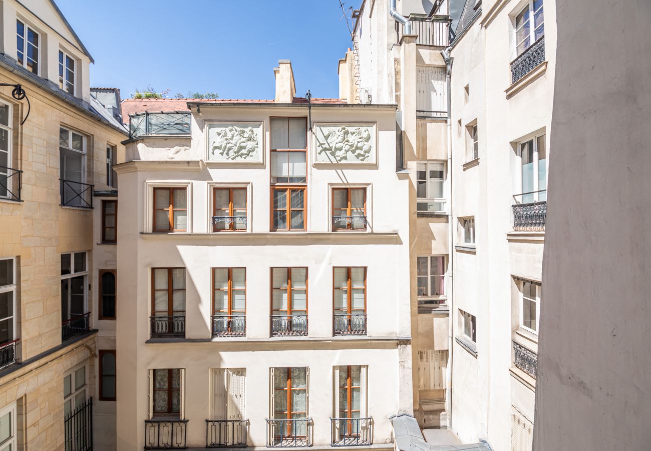 Apartment in Paris - Saint Michel Seine Loft