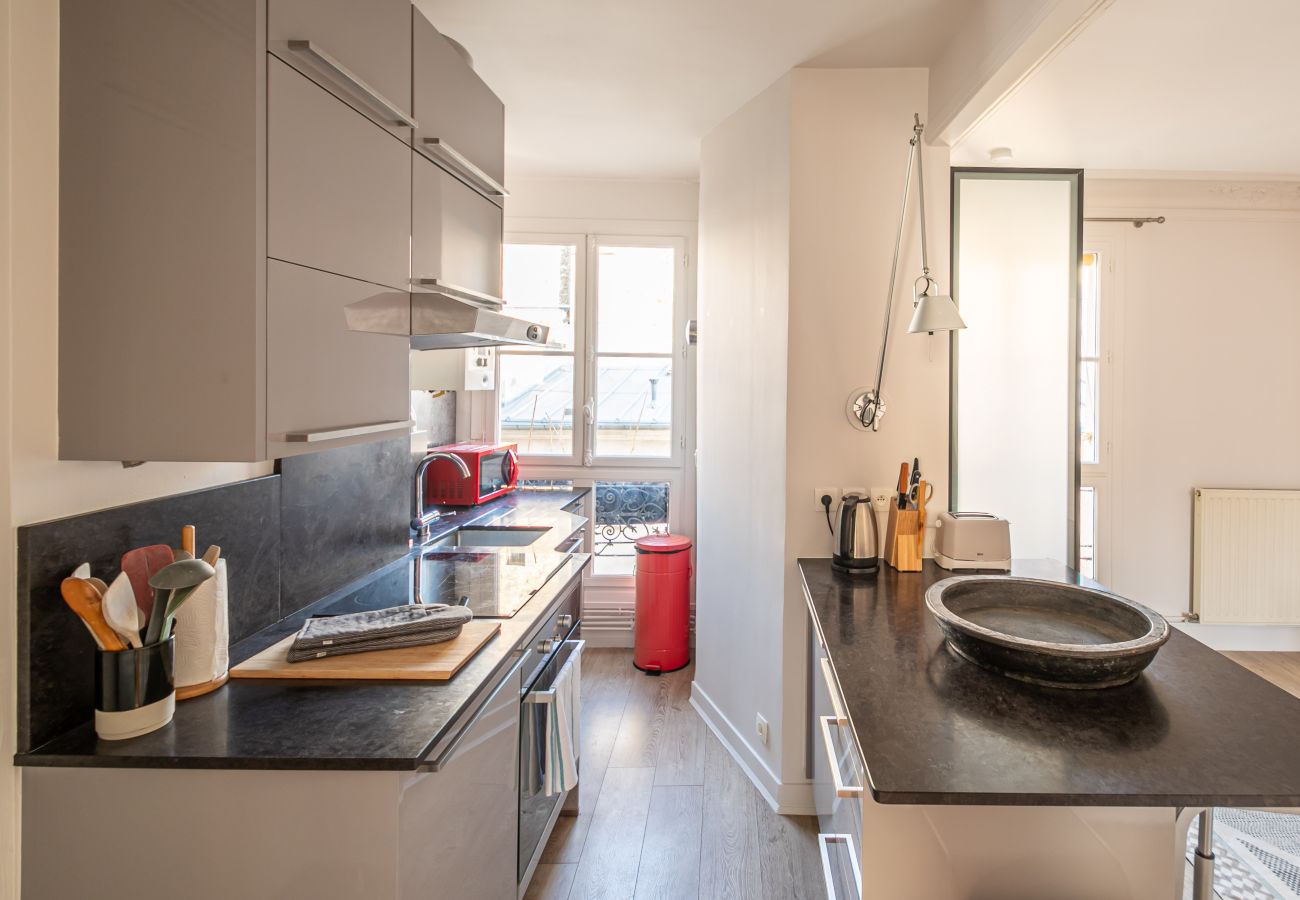 Apartment in Paris - Bon Marché Mayet