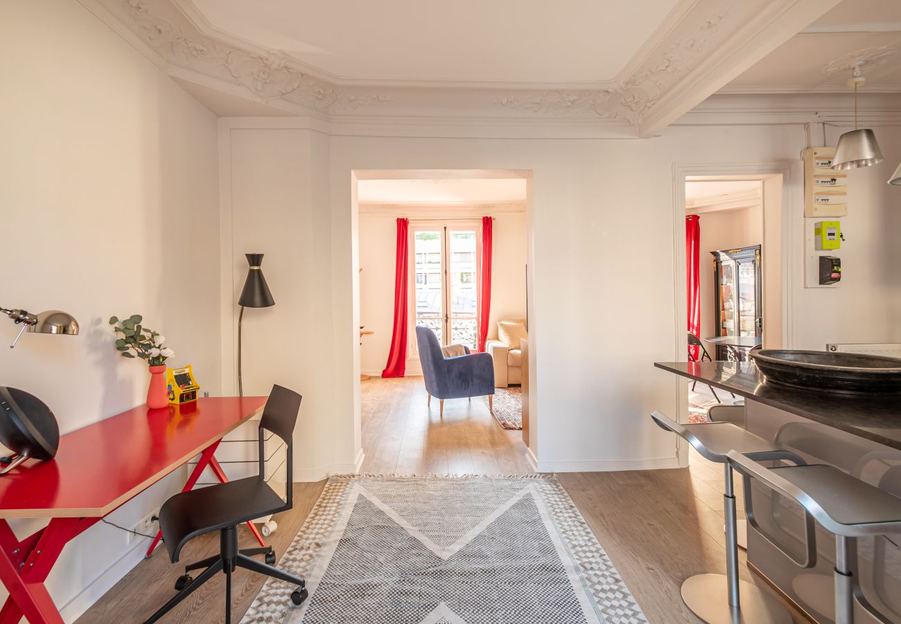 Apartment in Paris - Bon Marché Mayet