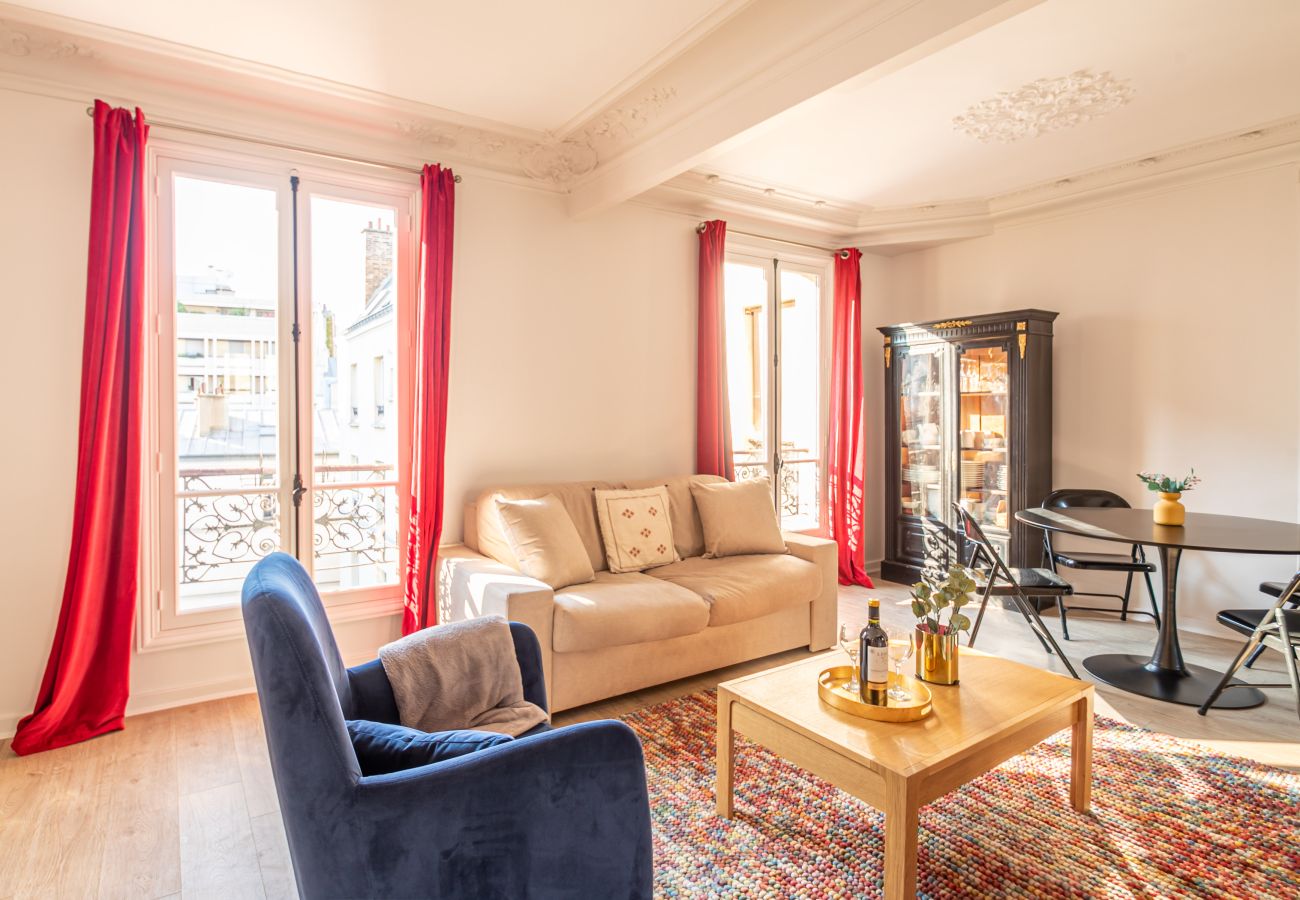 Apartment in Paris - Bon Marché Mayet